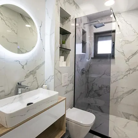 Lägenhet Family Rasic Makarska